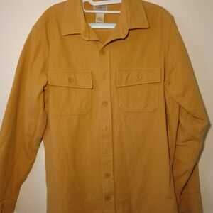 L.L. Bean Men 1912 Field Flannel Slightly Fitted Shirt .